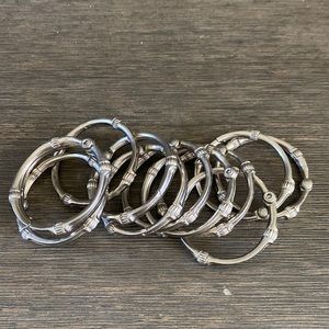 Silver bamboo shower rings